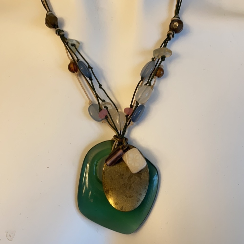 Necklace - Picture 2 of 4